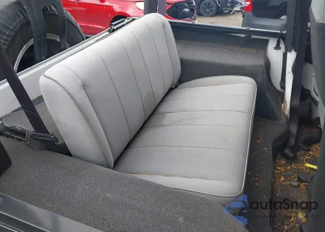 1995 Jeep Wrangler / Yj Se z USA, uszkodzony, nr VIN 1J4FY29S1SP206760